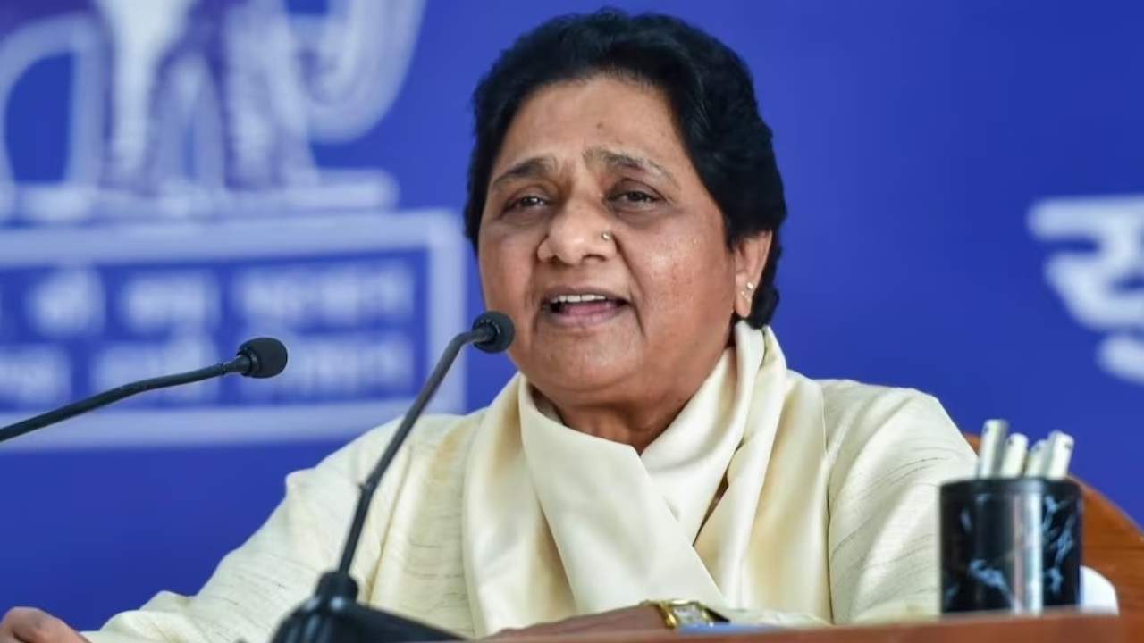 Mayawati को प्रधानमंत्री बनाने को लेकर राहुल गांधी आएंगे आगे ?