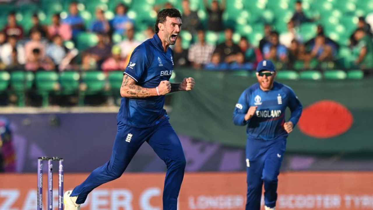 Reece Topley ने पाकिस्तान को दिखाया ठेंगा, पीएसएल की तबाही पर लिखी जा रही स्क्रिप्ट..