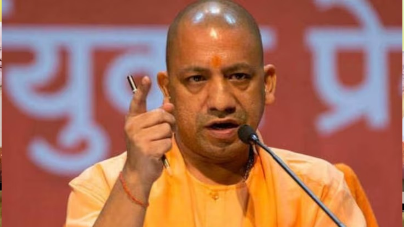 CM Yogi Adityanath को बम से उड़ाने की धमकी, पुलिस कंट्रोल रूम में आई कॉल से हड़कंप..