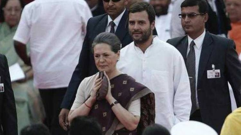 Congress के 12 नेता बीजेपी में शामिल, किस नेता ने कांग्रेस का छोड़ा दामन जानिए रिपोर्ट..