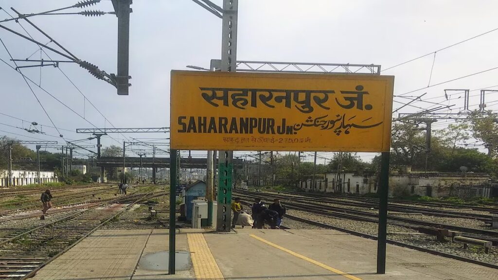 Saharanpur की स्मार्ट सिटी की कॉलोनियों के वार्ड 46 में पेयजल व्यवस्था नहीं सुधर रही....