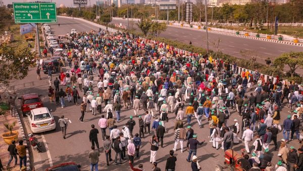 Baghpat: किसानों का धरना तीसरे दिन भी रहा जारी, हरियाणा के किसान लौटे...... 