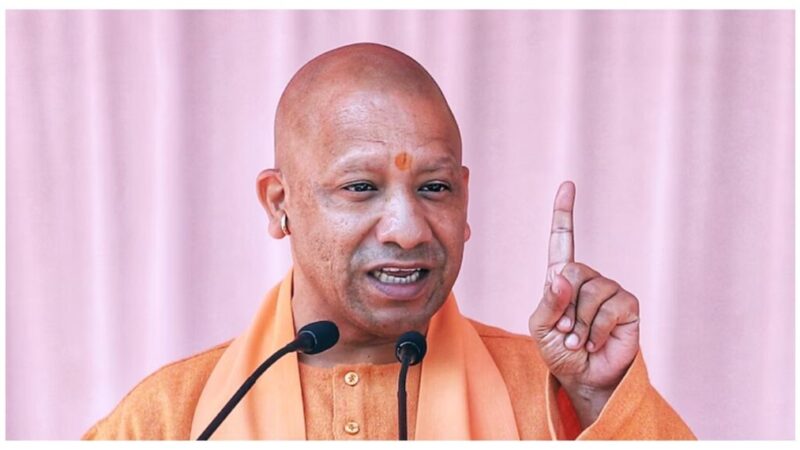 CM Yogi ने गोरखपुर से जनता दरबार में कर दिया ये बड़ा ऐलान…