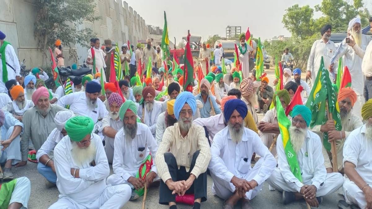 सड़कों पर उतरे Farmer , धान की खरीद न होने के मुद्दे पर किया धरना...