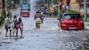 10 राज्यों में भारी Rain की चेतावनी, दिल्ली-एनसीआर में कैसा रहेगा हाल जानिए...