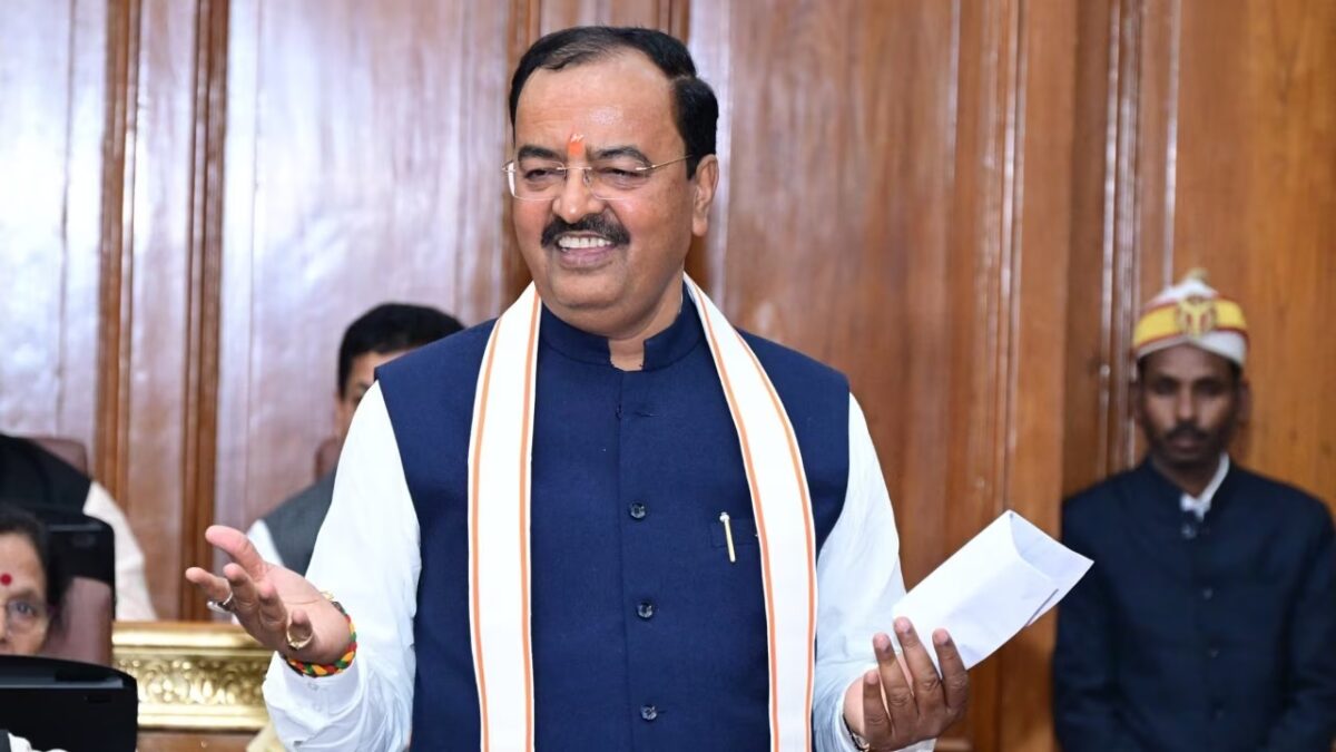 Keshav Prasad Maurya ने सपा सांसद के खिलाफ बिजली चोरी मामले पर दी ये प्रतिक्रिया...