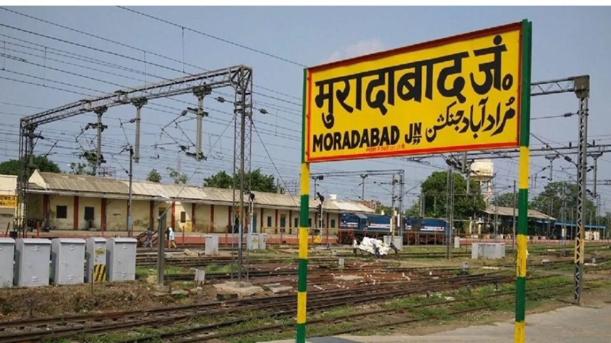 संभल के बाद Moradabad में भी मिला एक मंदिर, इलाके में मच गया हड़कंप...