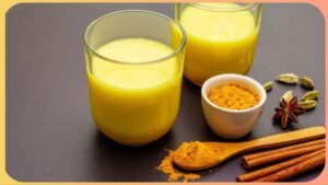 इन 4 लोगों को नहीं पीना चाहिए Turmeric Milk ,देखे पूरी रिपोर्ट