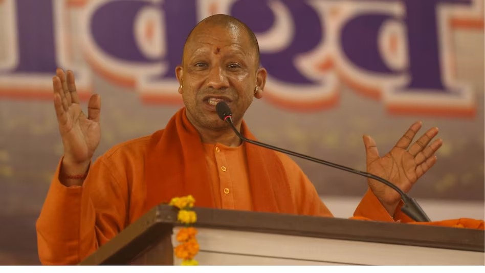 CM Yogi का मिल्कीपुर से अखिलेश यादव पर निशाना, कही ये बड़ी बात...