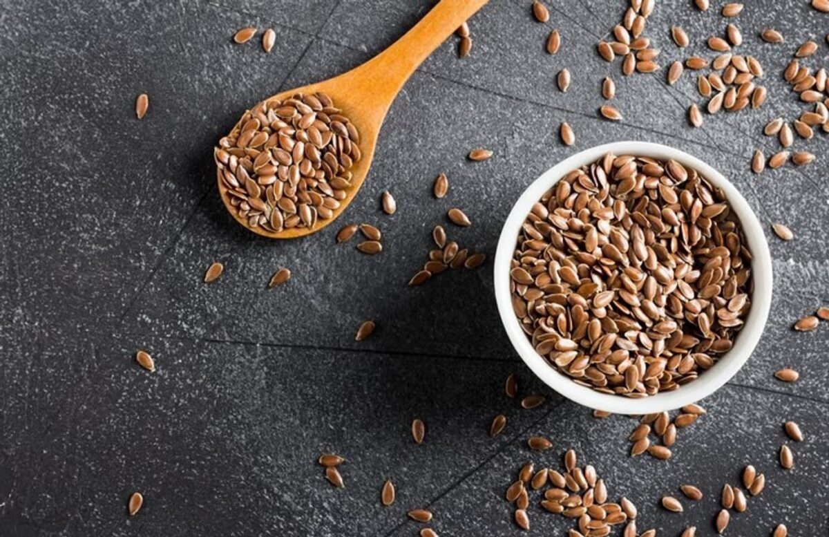 सुबह खाली पेट भिगोए हुए Flaxseed के बीज खाने के फायदे-देखे पूरी रिपोर्ट ...