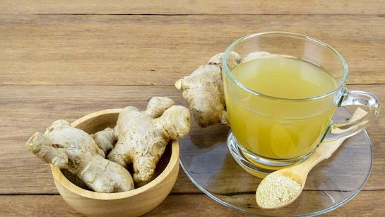 Ginger और हल्दी का पानी पीने से होते ये जबरदस्त फायदे, जानने के लिए देखिए ये रिपोर्ट…