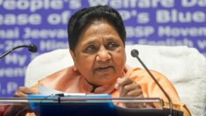 बसपा सुप्रीमो Mayawati का बड़ा एक्शन,अशोक सिद्धार्थ को पार्टी से निकाला...