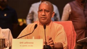 2027 में Yogi Adityanath के इस दांव से अखिलेश-मायावती की बढ़ेगी टेंशन, ये रणनीति बनेंगी जीत की गारंटी ?