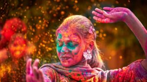 Holi के दिन जरूर करें गुलाल के ये उपाय, कई परेशानियों से मिलेगा छुटकारा....