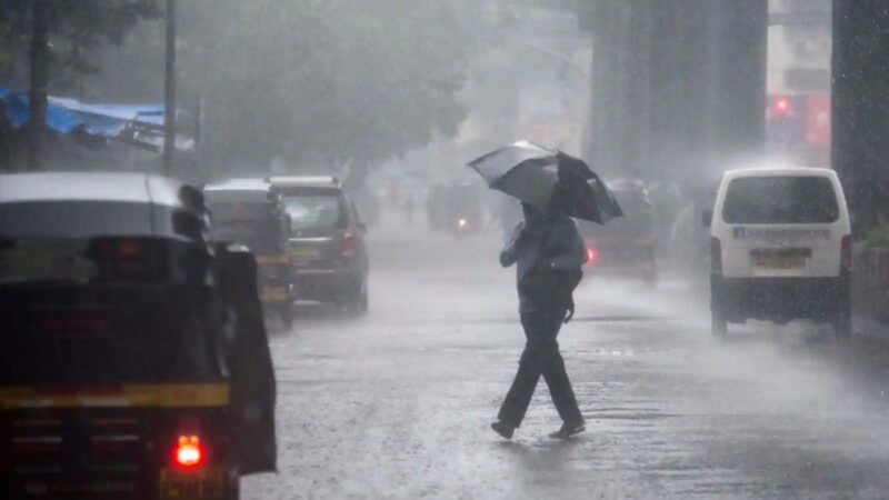 Rain के साथ होगा वज्रपात, इन राज्यों में अलर्ट जारी, जाने अपने शहर का हाल…